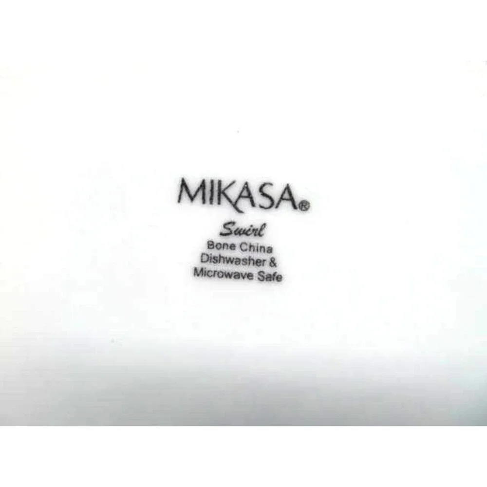 Mikasa swirl set